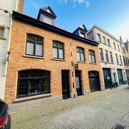 Vila Around The Corner Bruggy Exteriér fotografie